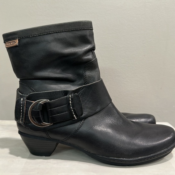 PIKOLINOS Shoes - Pikolinos Brujas 801-9513F Black Leather Heeled Boots 37 Slouchy Buckle SZ 7
